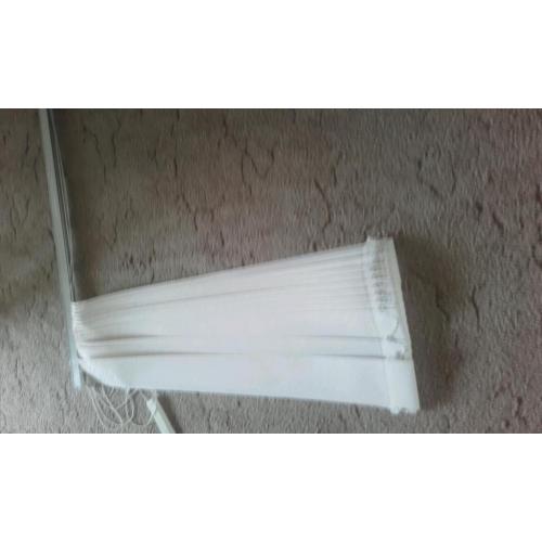 vertical blind