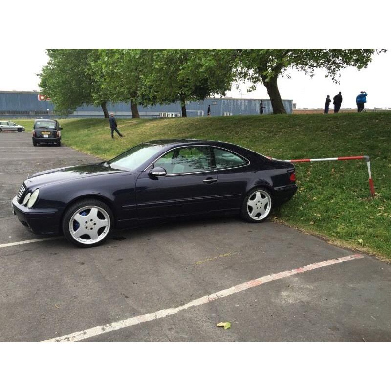 Mercedes 230