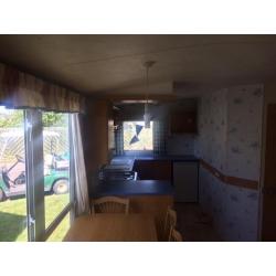 Static Caravan Nr Clacton-on-Sea Essex 2 Bedrooms 6 Berth Atlas Sorrento 2002