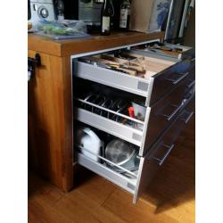 Used oak kitchen island (incl 6 pull out boxes stainless steel) IKEA