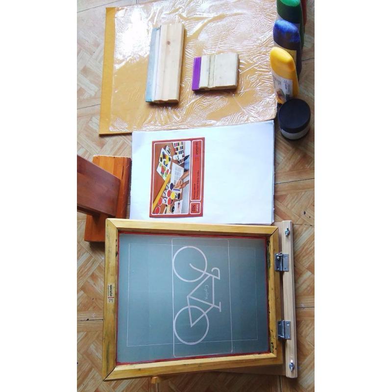 screen printing kit (including everything) to print your own t-shits/designs/clothing/posters etc.