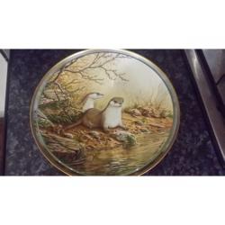 2 Decorative plates