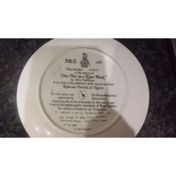 2 Decorative plates