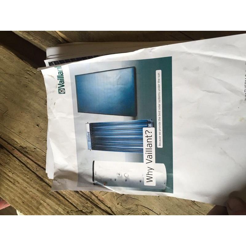 Vaillant solar therm water heater set
