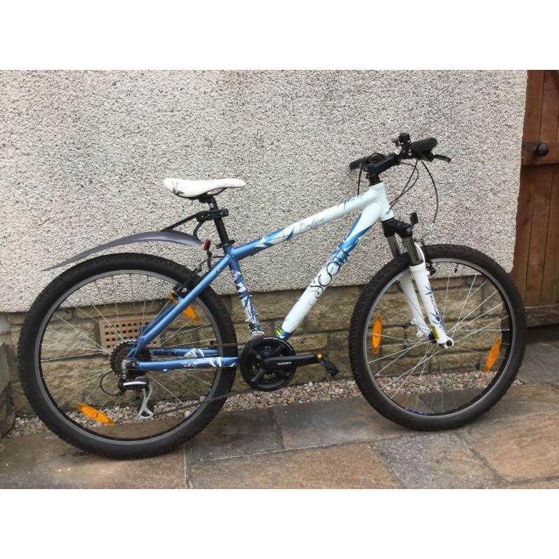 LADIES MOUNTAIN BIKE