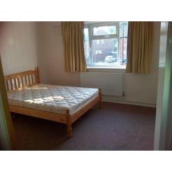 Large double bedroom