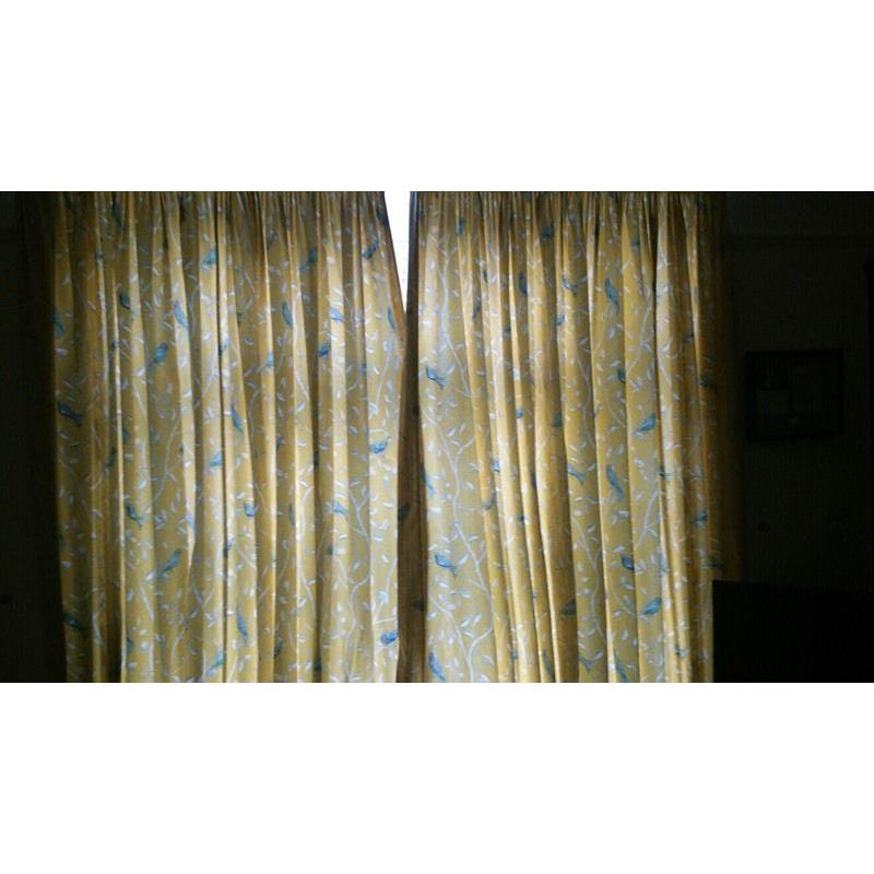 Pencil pleat curtains in Sanderson Finches fabric