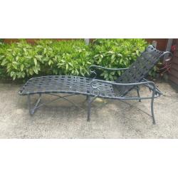 Metal garden lounger
