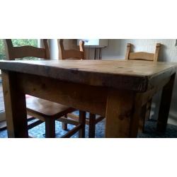 pine solid pine dining table and chairs