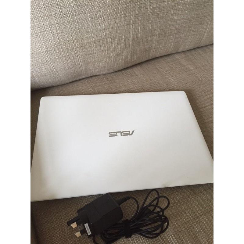 Like new asus x553ma 15.6 inch