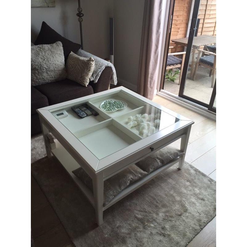 Ikea White Glass Coffee Table