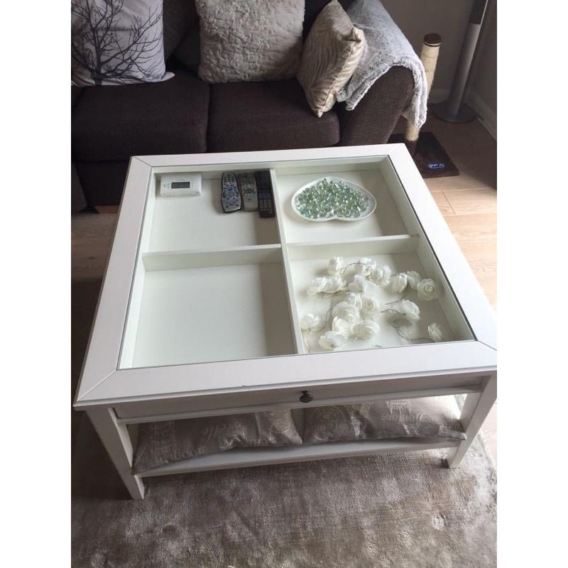 Ikea White Glass Coffee Table