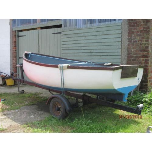 Rowing boat with trailer