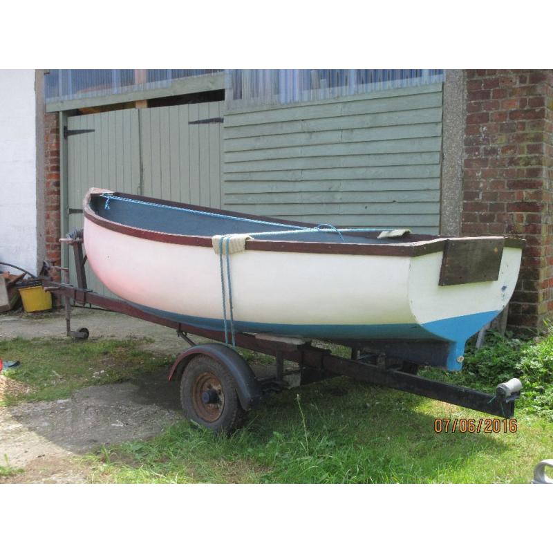 Rowing boat with trailer