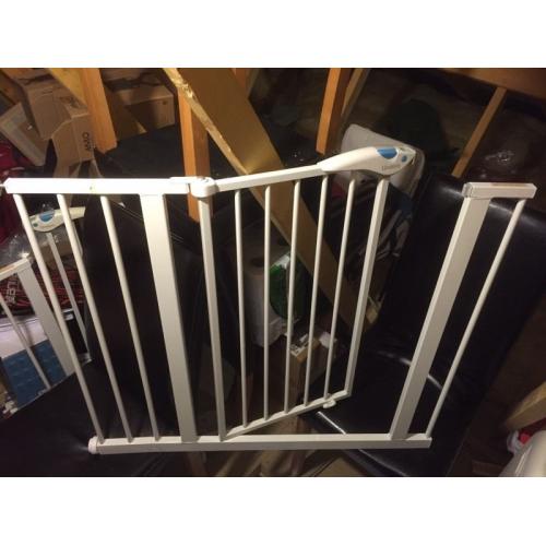 Lindam stair gate