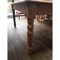 5ft pine dining table