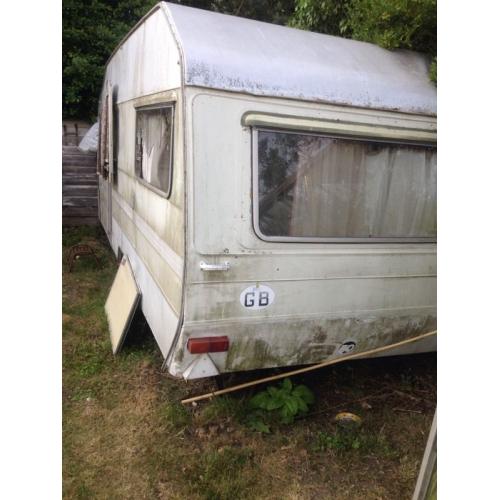Free caravan