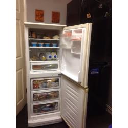 Lg fridge freezer frost free
