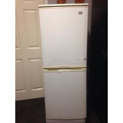 Lg fridge freezer frost free