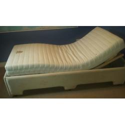 Kyotè Electric reclining bed with aloe vera memory foam mattress