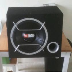 Jbl 1000watt sub