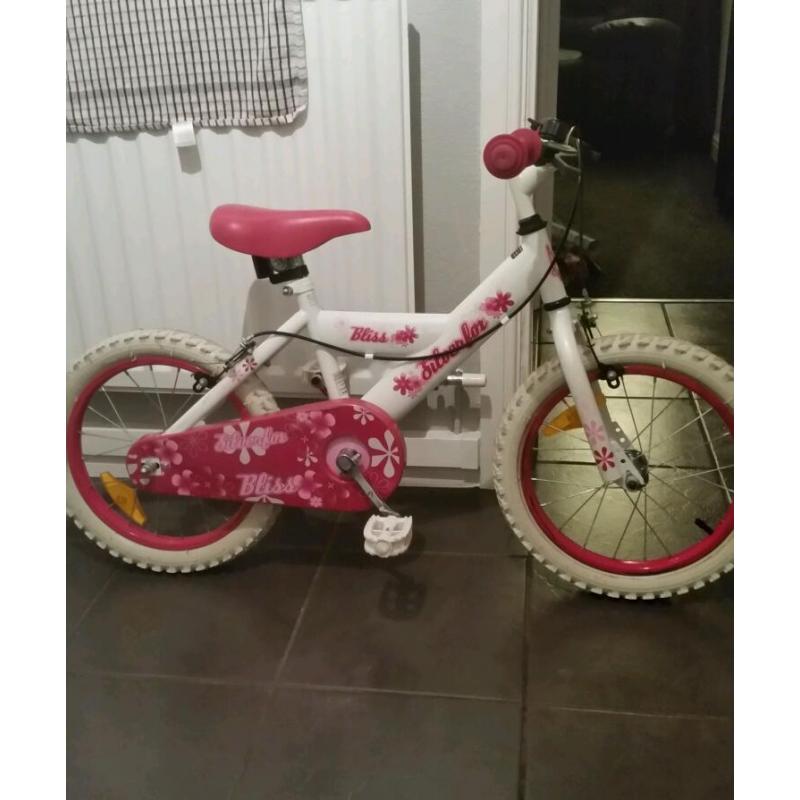 Girls bike