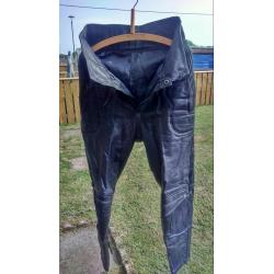 FRANK THOMAS LEATHER TROUSERS