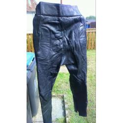FRANK THOMAS LEATHER TROUSERS