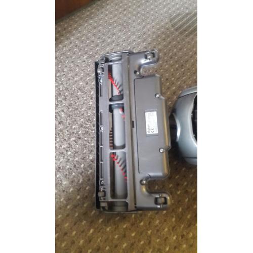 DYSON DC 18 HOOVER
