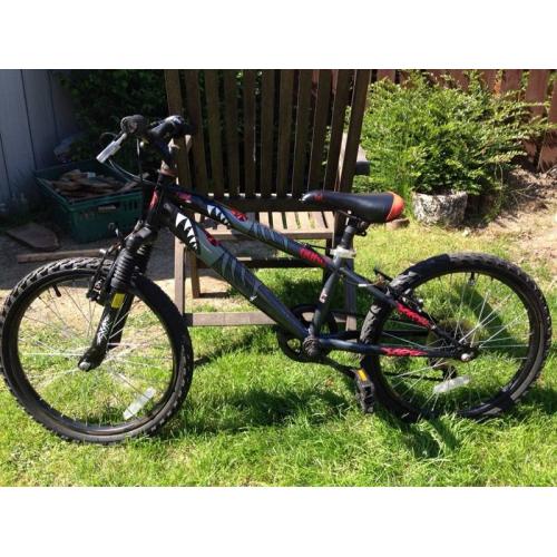 Kids bike. Hood Guru. Suit 5 - 8 year old. Gears and suspension.