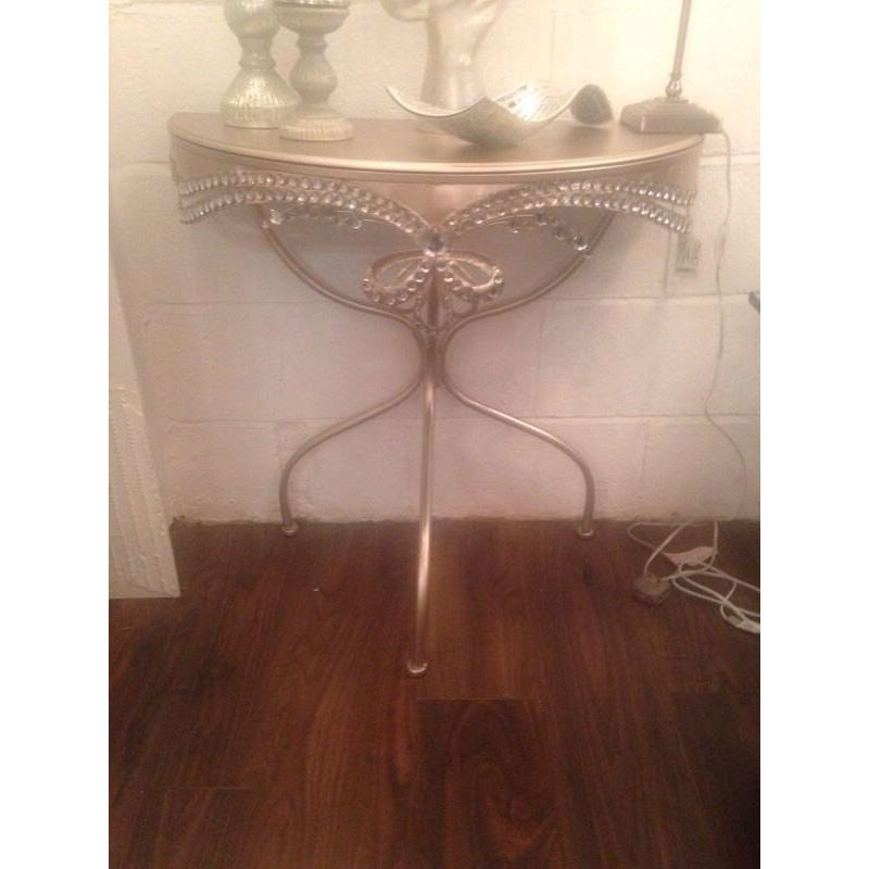 Stunning gold pearl n diamond console table
