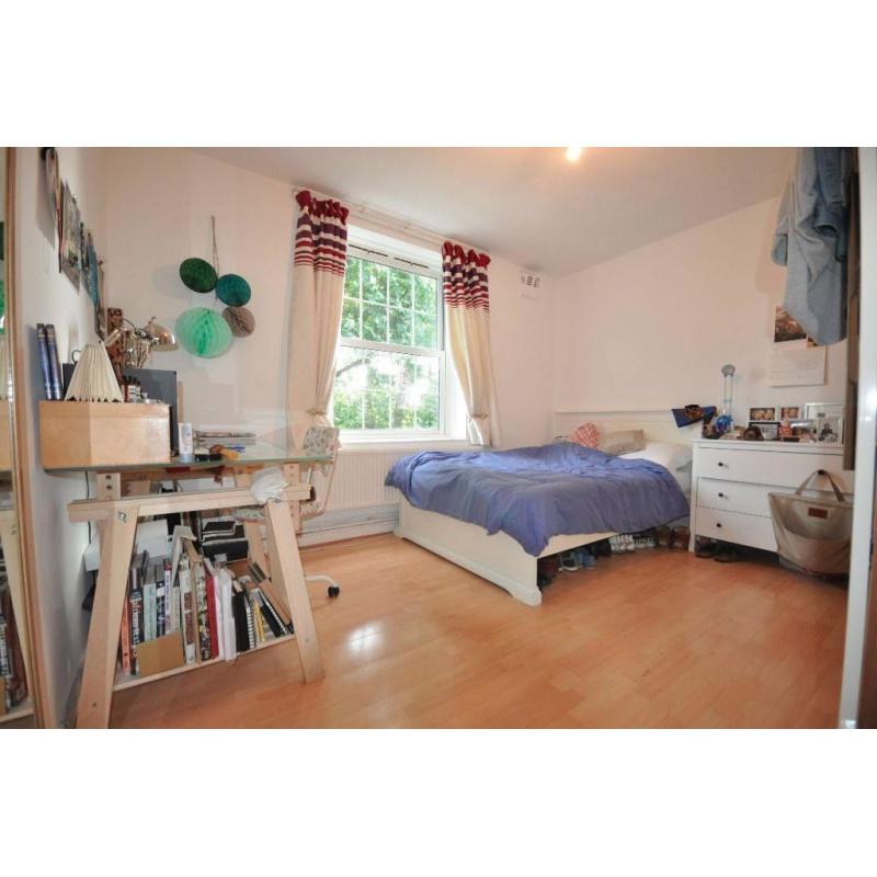 CENTRAL LONDON**ZONE 2**SWEET BIG DOUBLE ROOM**2 MIN KENTISH TOWN ROAD STATION**