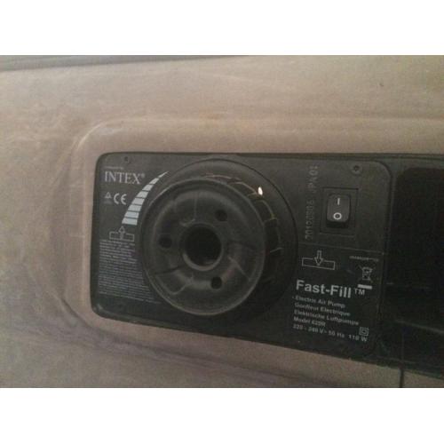 Air bed with built in pump
