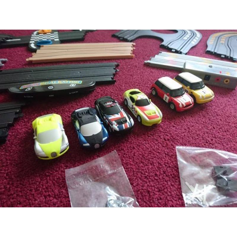 Large Scalextric bundle, over 3 sets with 6 cars and loads of track