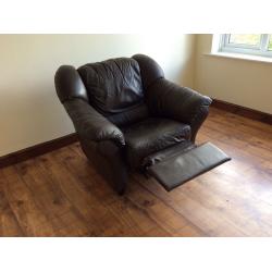 2 faux leather lazy boy style armchairs