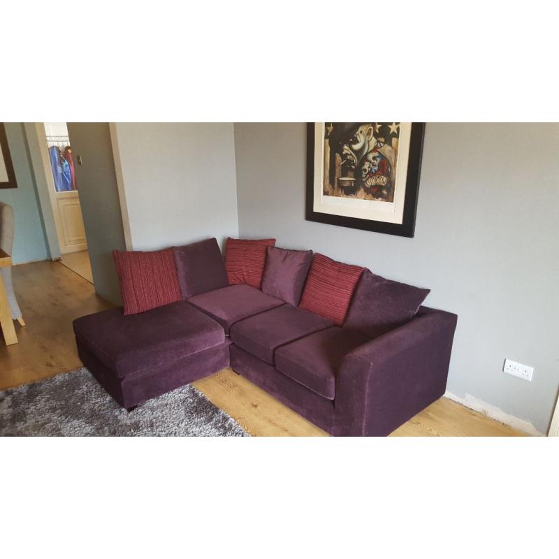 Fabric corner settee