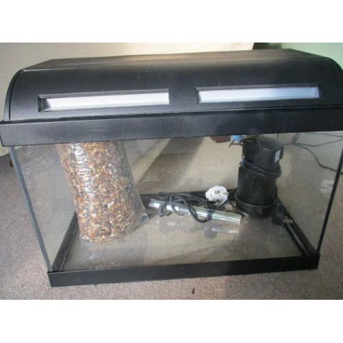 FISH TANK 38 litre with heater, filter, hood, new stones