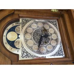 Standing clock, lovely condition, perfect working order