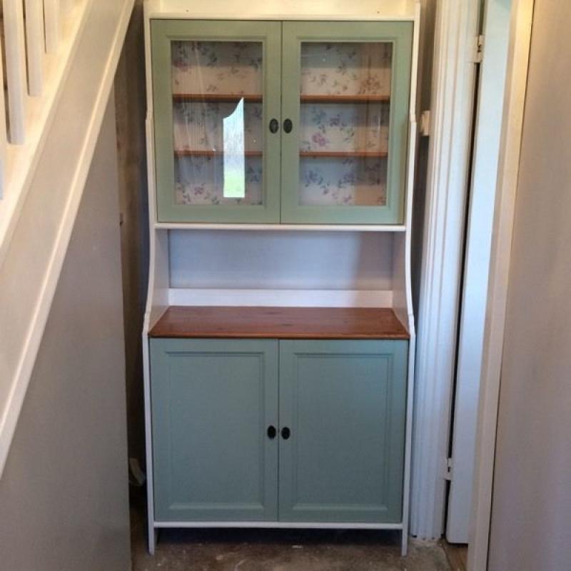 Beautiful Kitchen dresser/cabinet