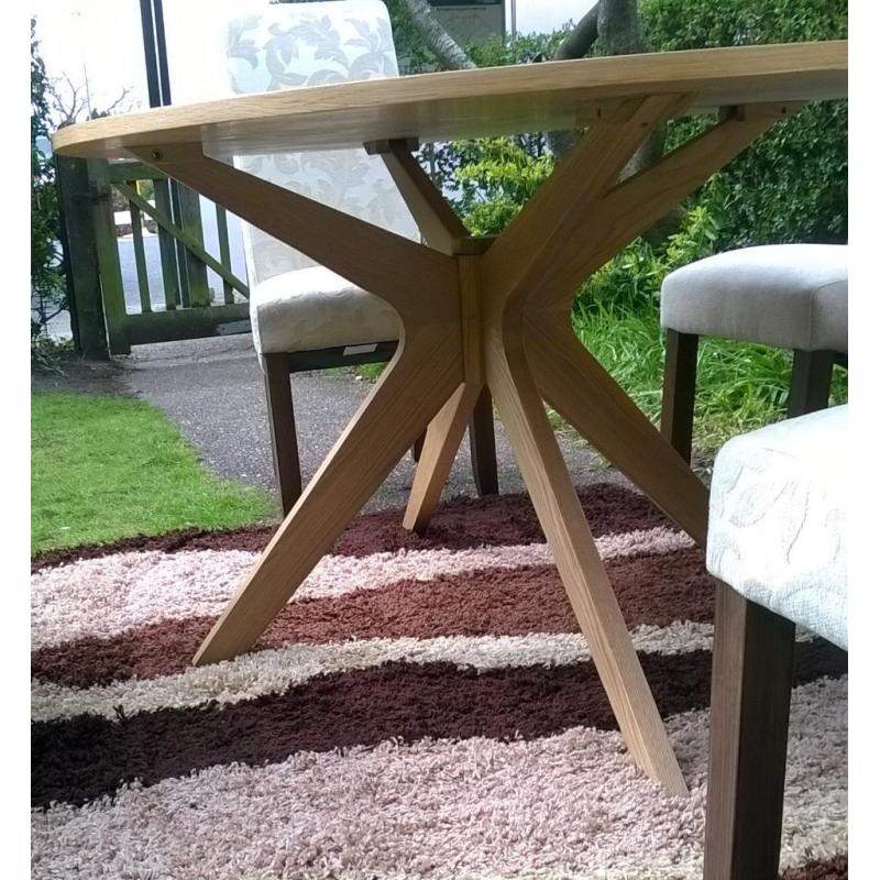 Ex-display Designer Oak Oval Dining Table