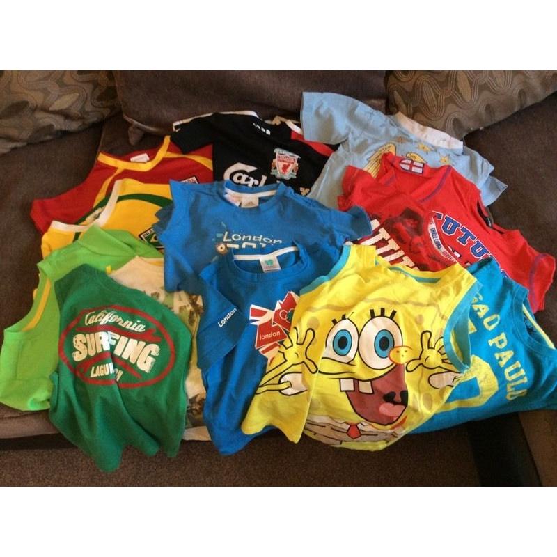 21 x tops / boys t-shirt bundle, age 4 to 5