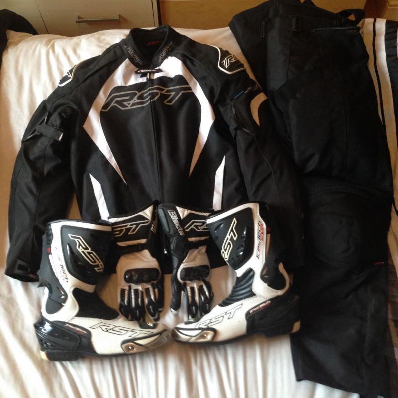 RST motobike bundle