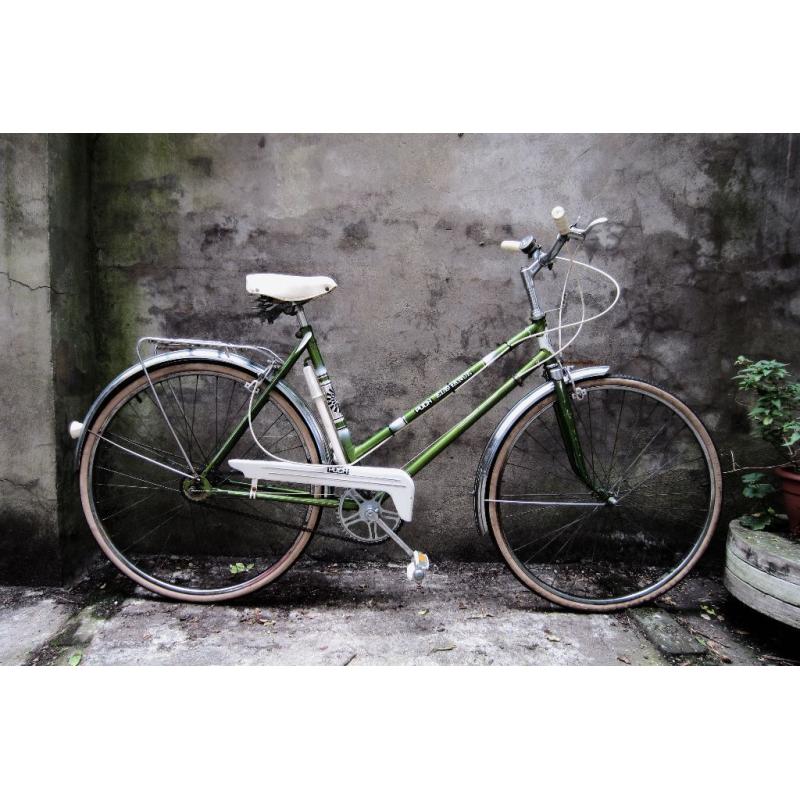 PUCH ELEGANCE, vintage ladies women's dutch style traditional road bike, 20 inch, 3 speed
