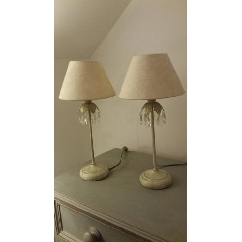 Bedroom lamps