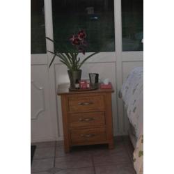 Solid Oak Chests (2), matching bedside chests (2) - set or individual pieces