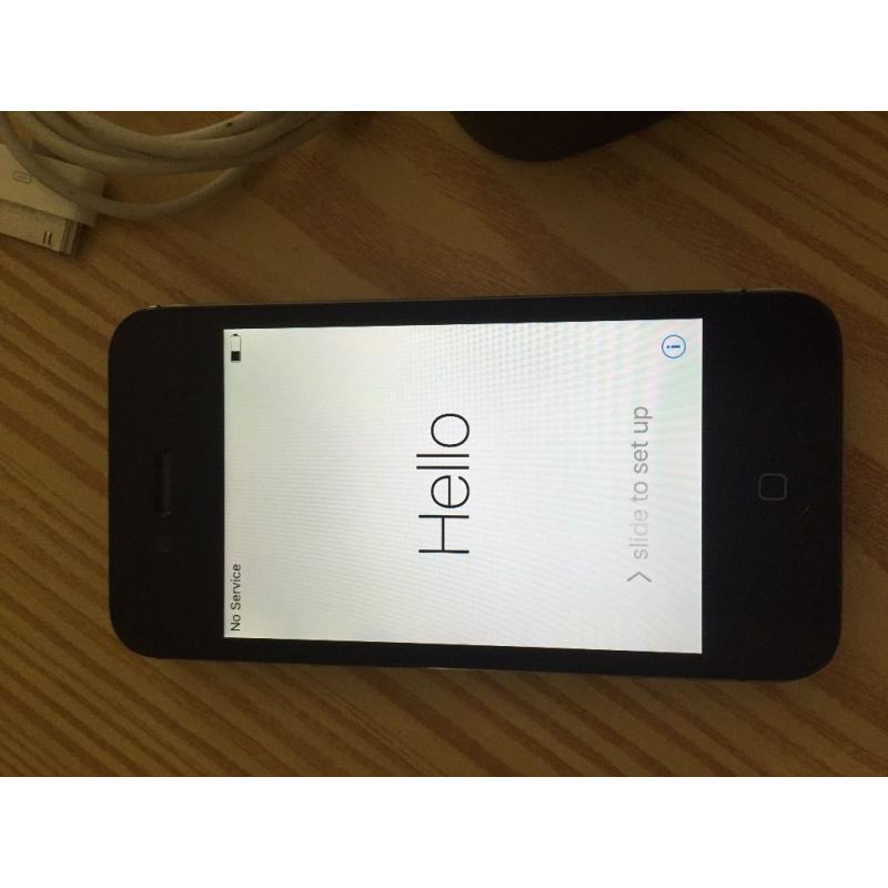 Apple IPhone 4s Smartphone *Fantastic Condition*
