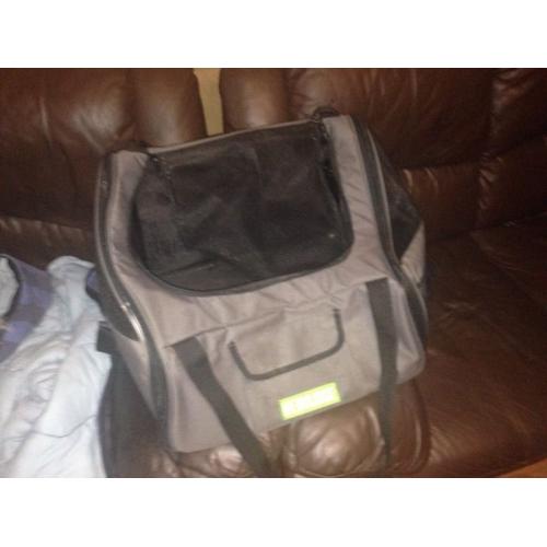 Dog carrier pet bag