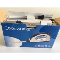 Electric carving knife