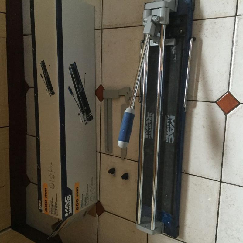 MAC Allister 600mm Tile cutter