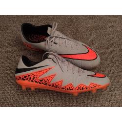 Nike hypervenom size 8.5